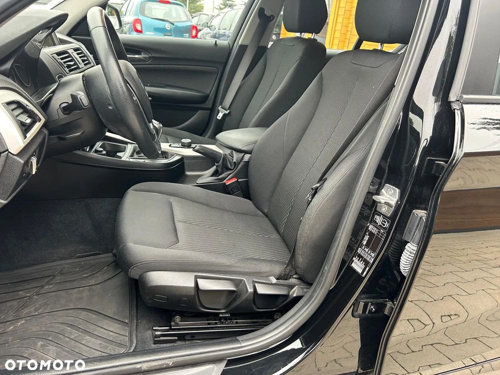 BMW Seria 1 114i Sport Line - 16