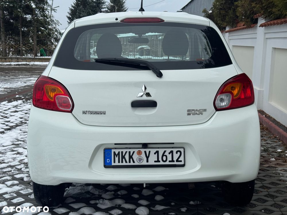 Mitsubishi Space Star - 13