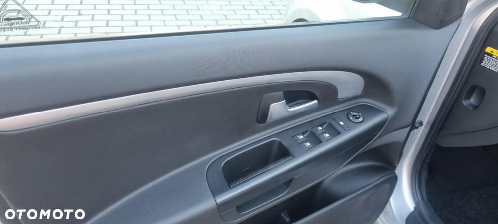 Kia Ceed 1.4 CVVT Attract - 16