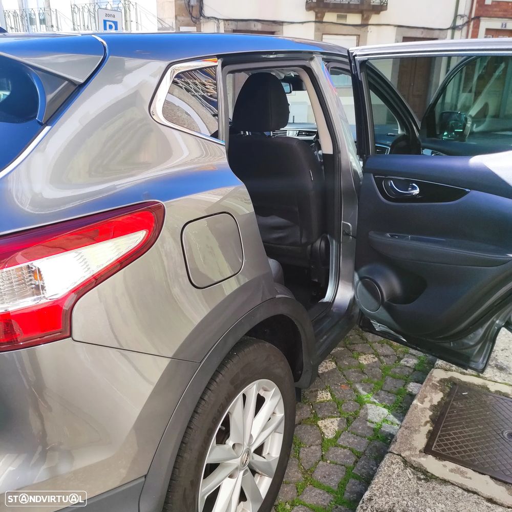 Nissan Qashqai 1.5 dCi N-Connecta - 5