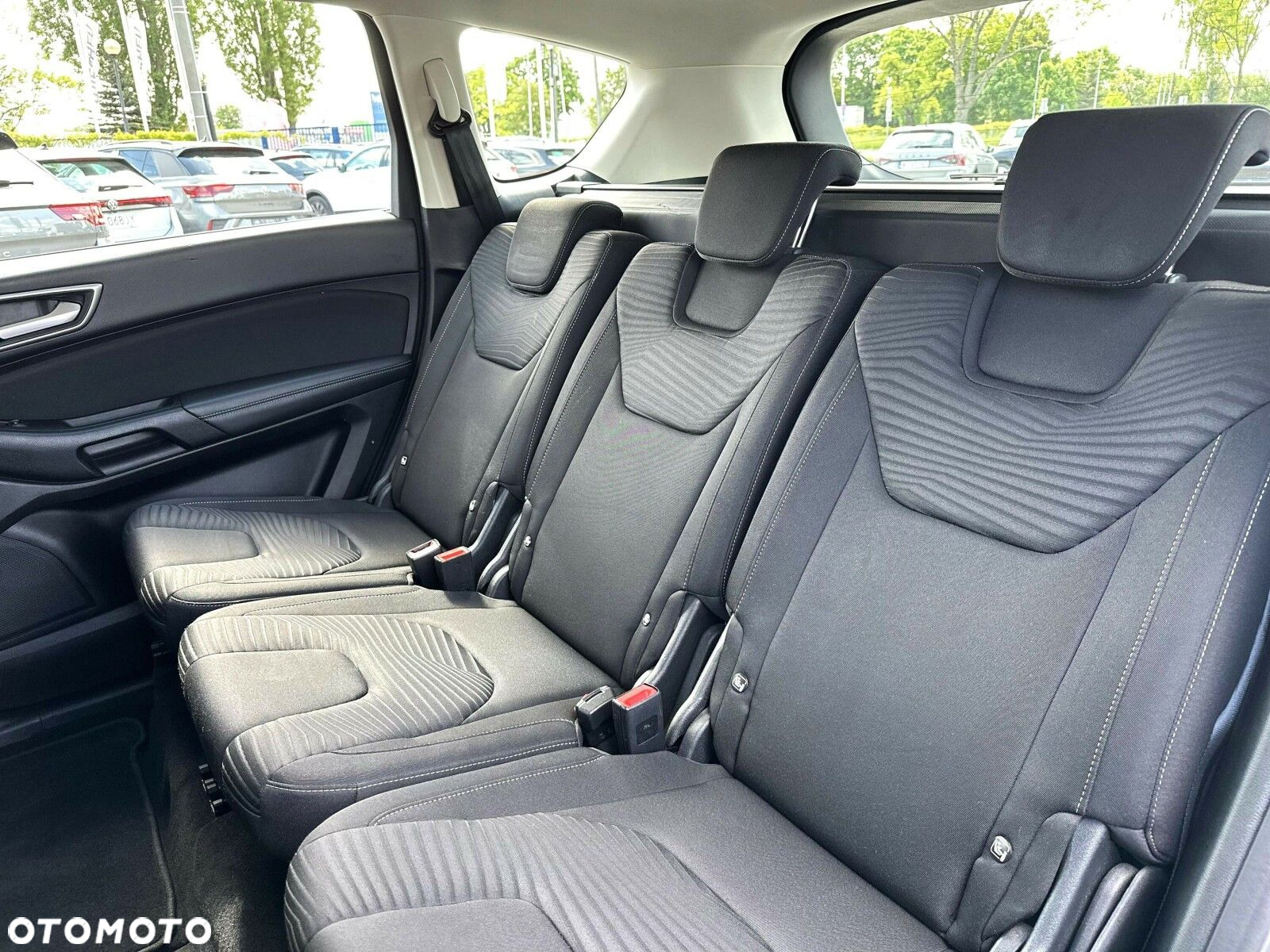Ford S-Max - 22