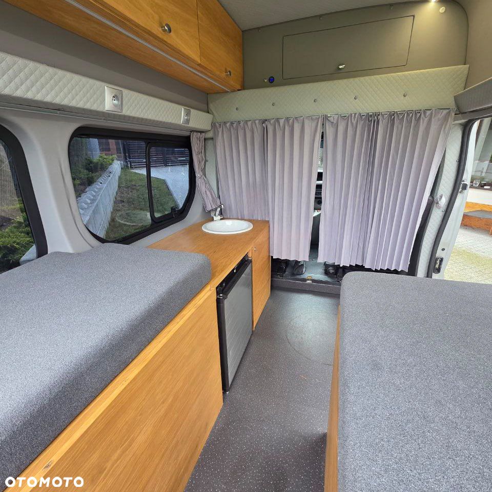 Renault TRAFIC - 23