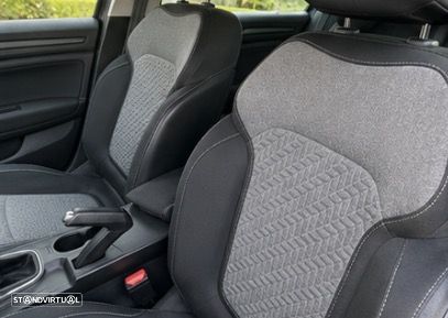 Renault Mégane Sport Tourer 1.5 Blue dCi Limited - 6