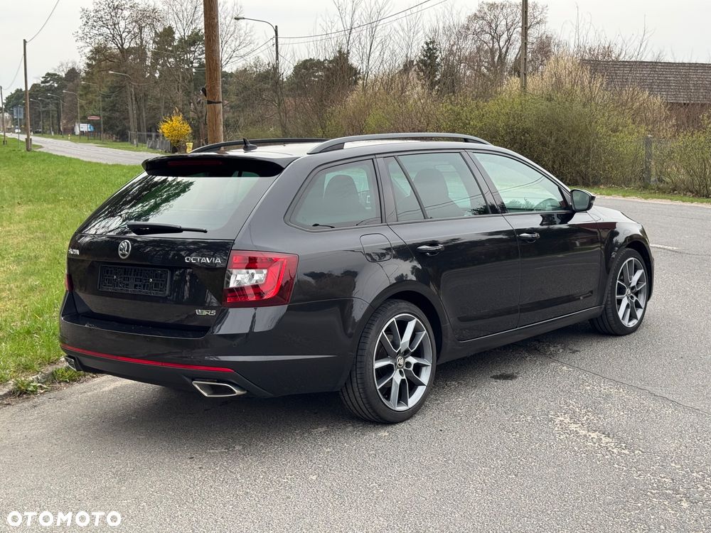 Skoda Octavia 2.0 TDI RS DSG - 11
