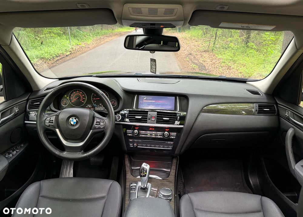 BMW X3 28i xDrive - 16