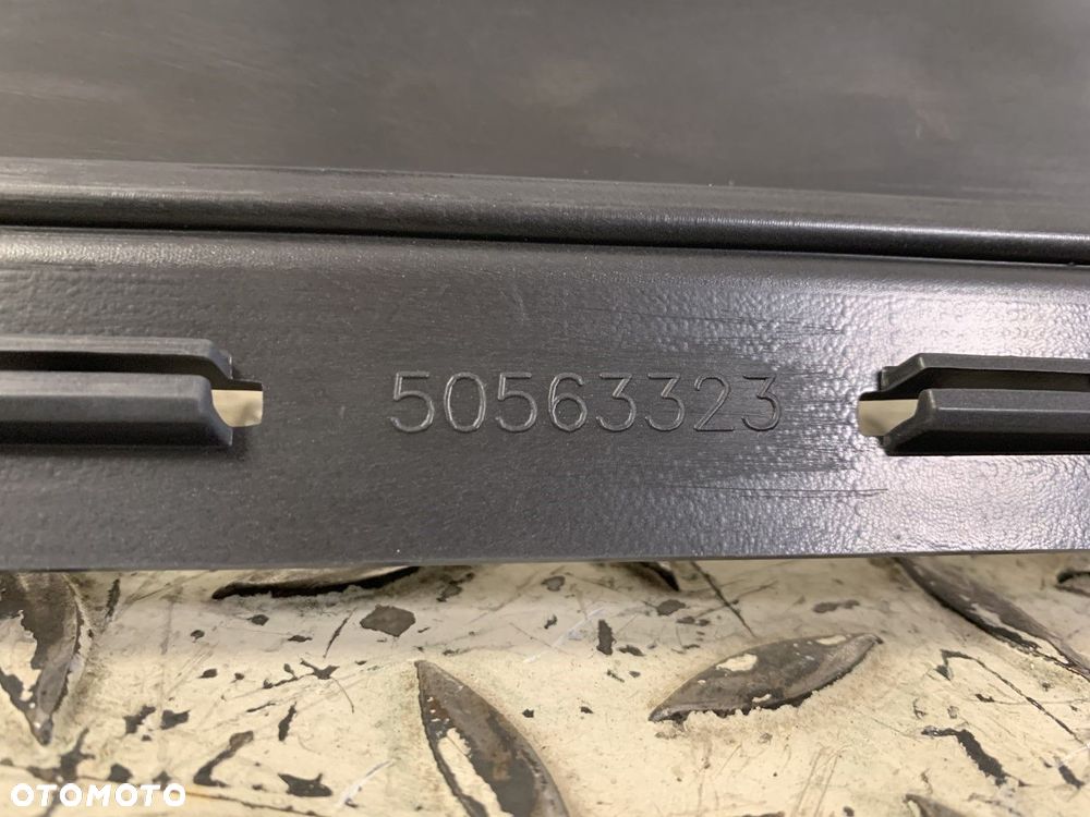 NOWY ORYGINALNY SPOILER ZDERZAKA TYLNEGO TYŁ ALFA ROMEO STELVIO VELOCE 50563323 17-25 - 9