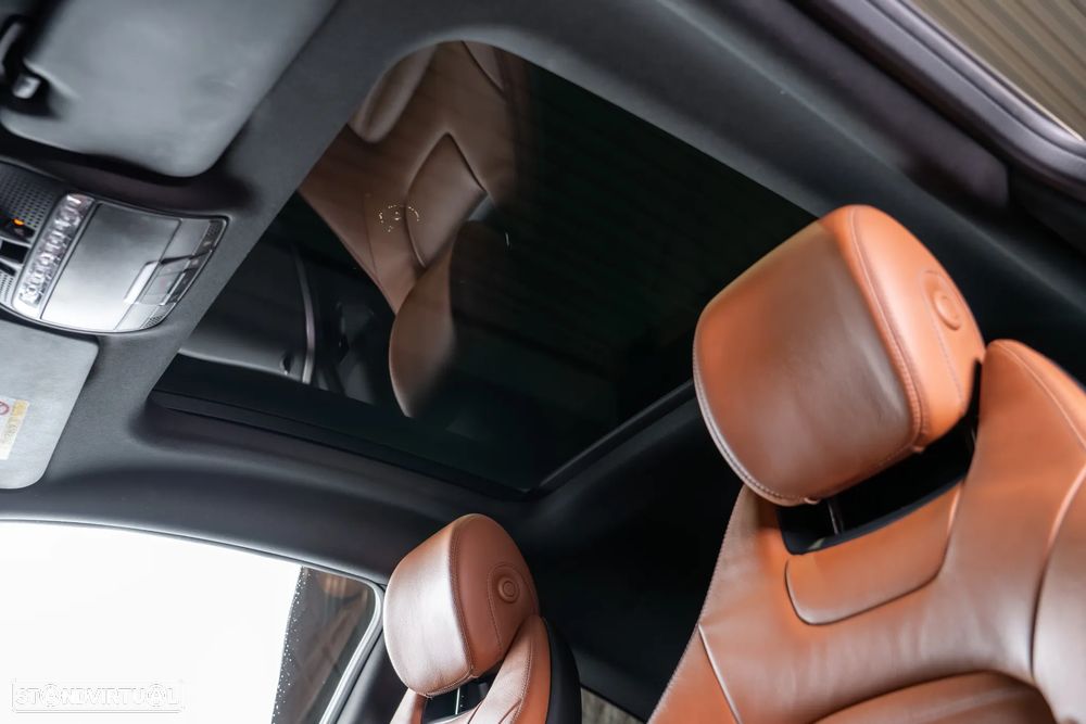 Mercedes-Benz C 300 7G-TRONIC AMG Line - 26