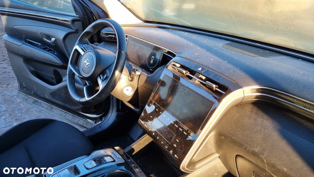 Hyundai Tucson 1.6 T-GDi HEV 2WD Select - 25