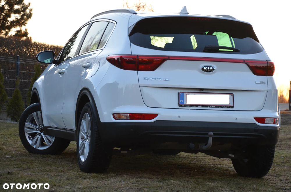 Kia Sportage 1.6 GDI 2WD ISG Dream-Team Edition - 9