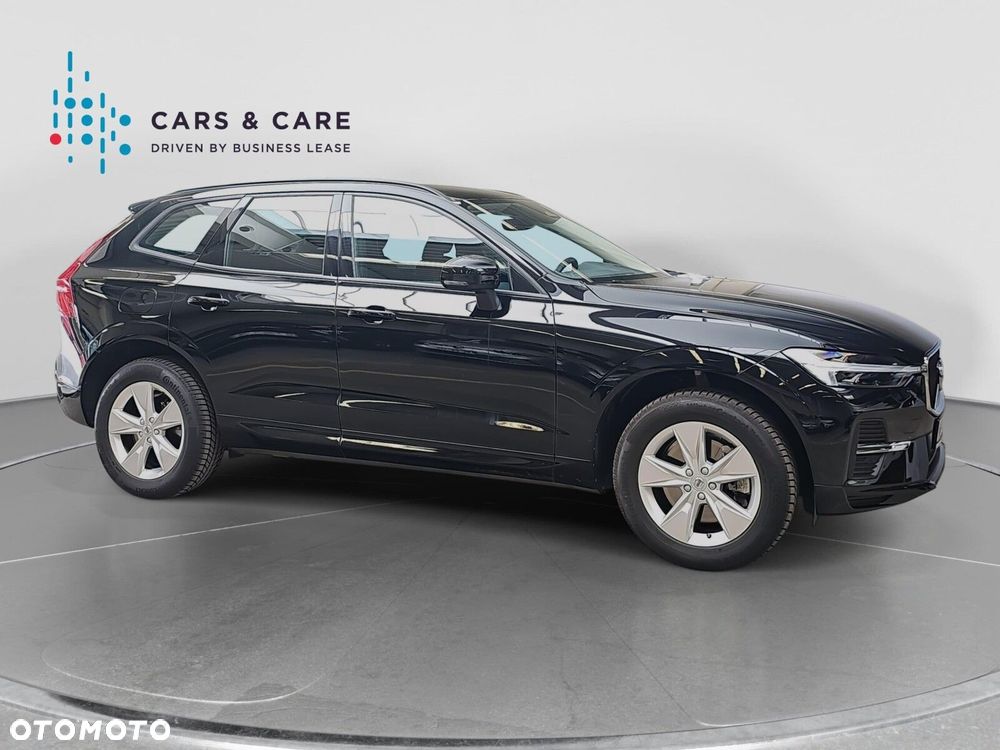 Volvo XC 60 B4 B Essential - 28