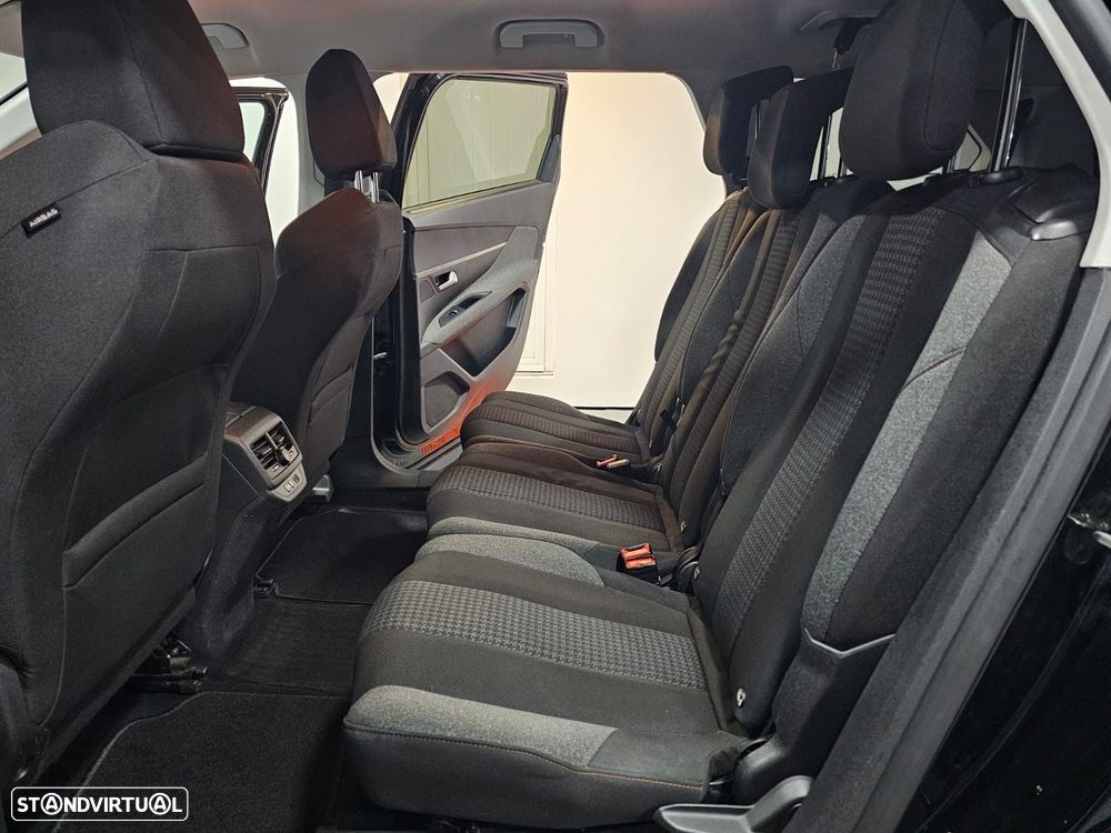 Peugeot 5008 1.5 BlueHDi Allure Pack EAT8 - 13