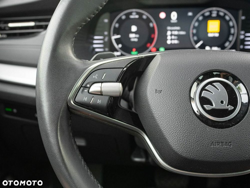 Skoda Octavia 1.5 TSI mHEV DSG Selection - 14