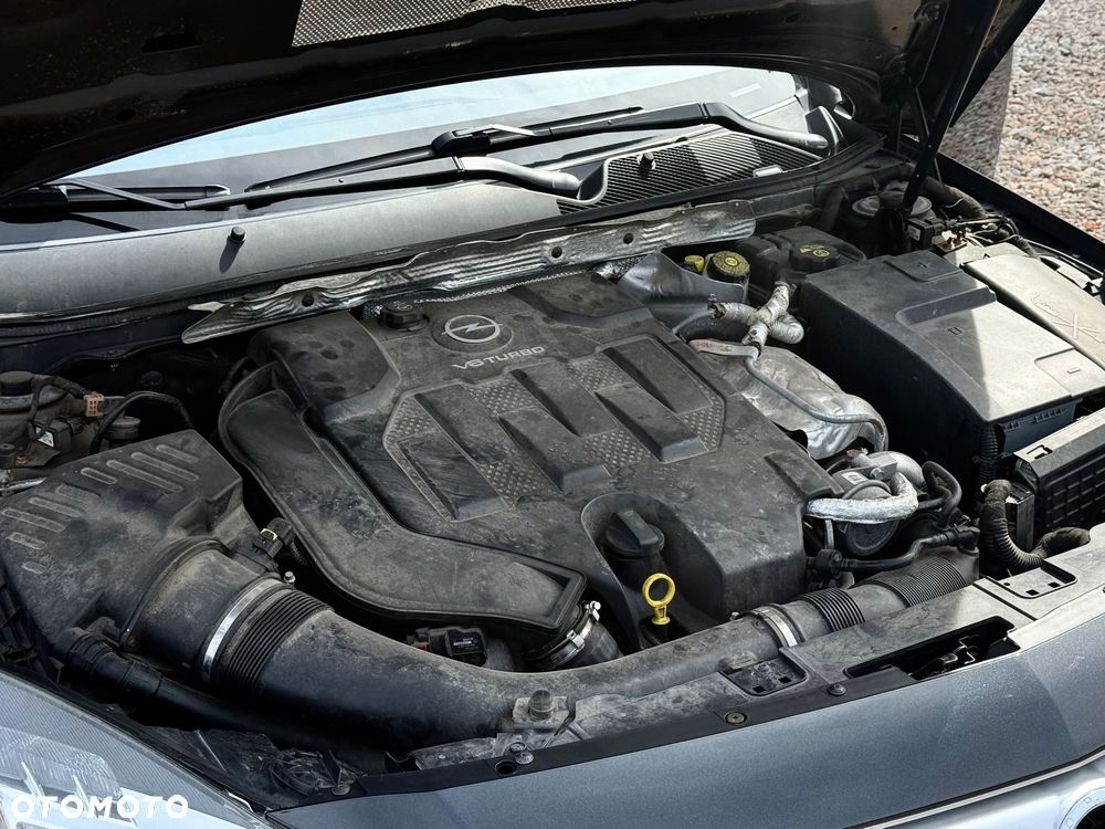 Opel Insignia 2.8 V6 Turbo 4x4 Automatik OPC - 23