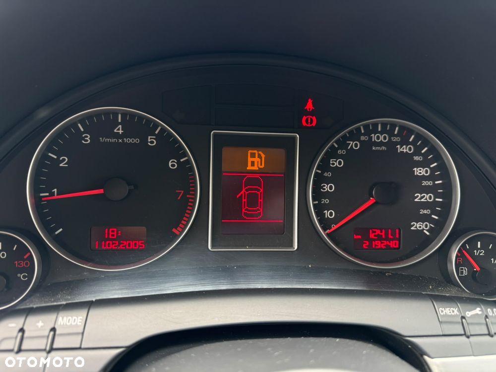 Audi A4 Avant - 23