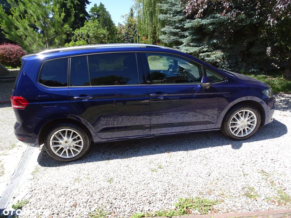 Volkswagen Touran 1.4 TSI BMT Comfortline DSG - 4