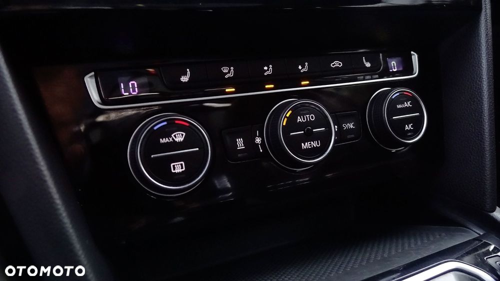 Volkswagen Passat Alltrack - 38