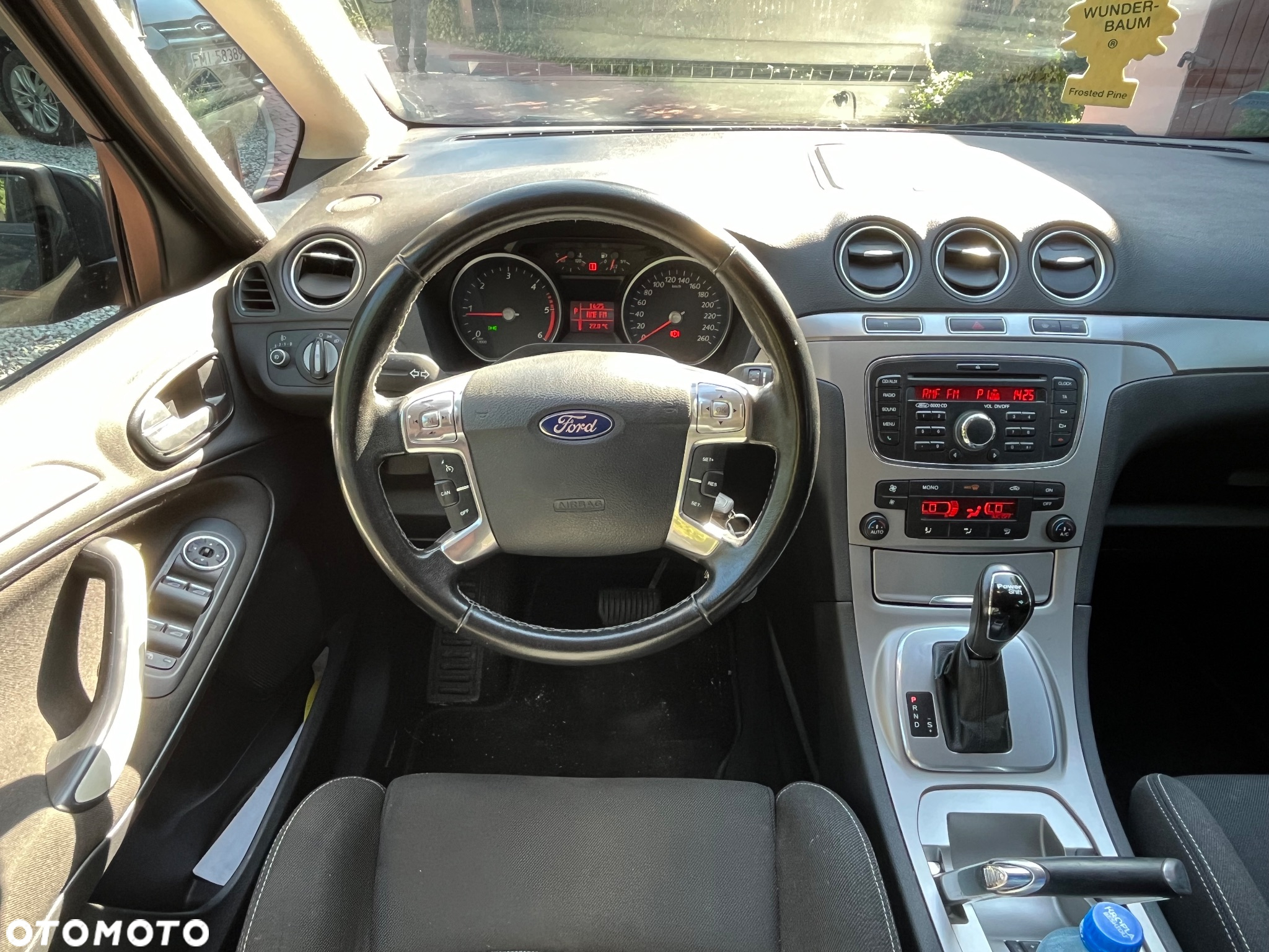Ford S-Max - 8