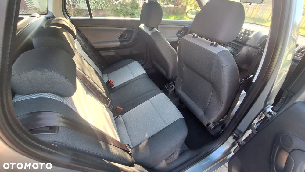 Skoda Fabia 1.2 TSI Ambiente - 9