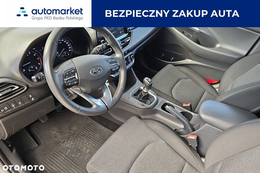 Hyundai i30 1.5 DPI Comfort - 12