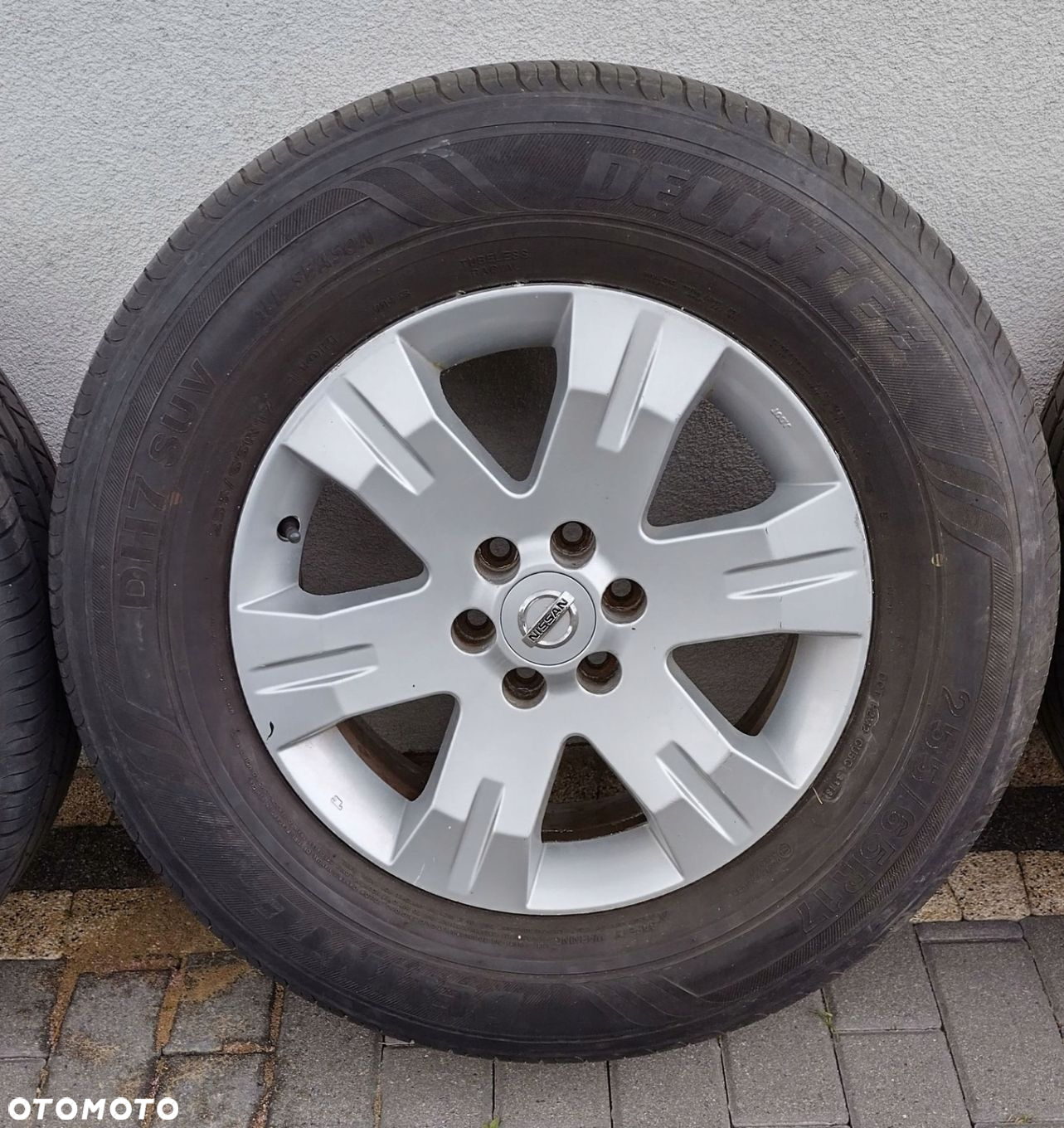 NISSAN PATHFINDER R51 NAVARA D40 KOŁA OPONY KOMPLET 17" DELINTE 255/65 - 9