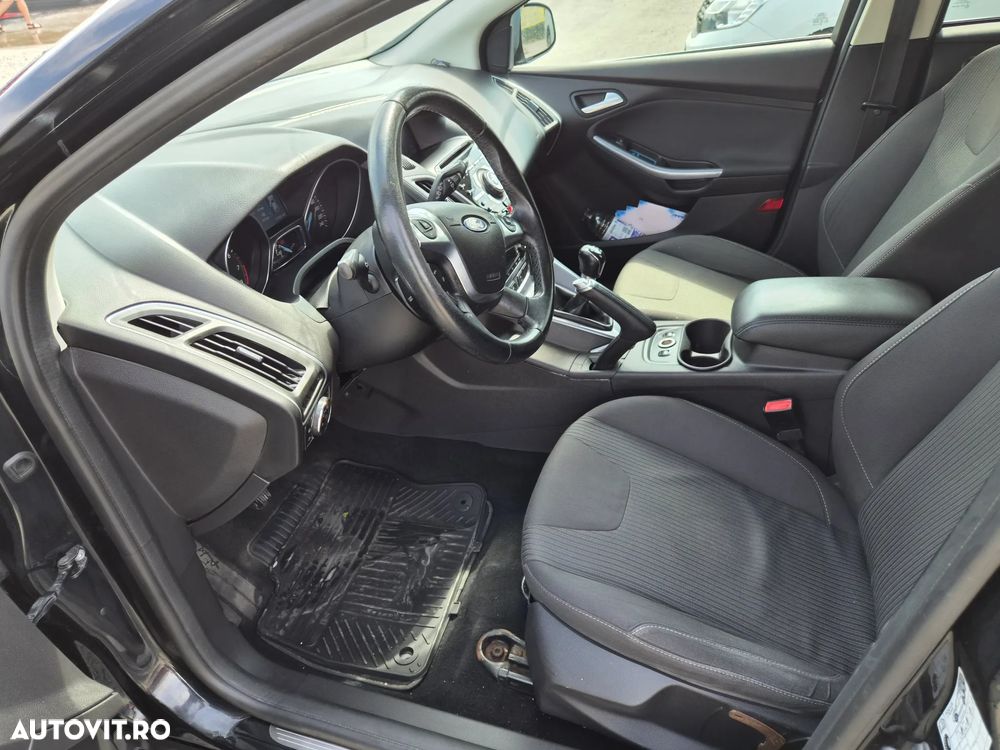 Ford Focus 1.6 EcoBoost Start Stop Titanium - 8