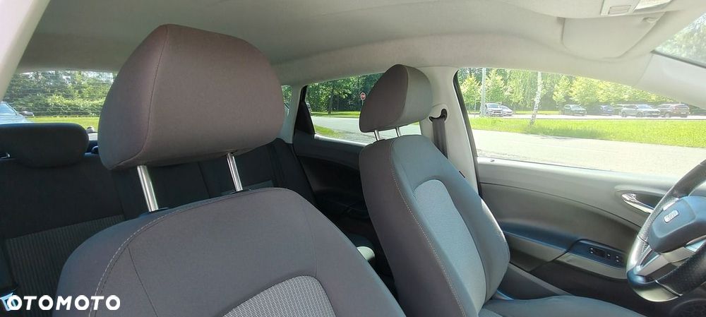 Seat Ibiza 1.4 16V Passion - 13