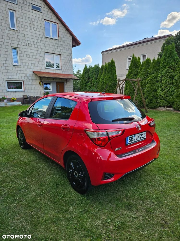 Toyota Yaris 1.0 VVT-i - 4