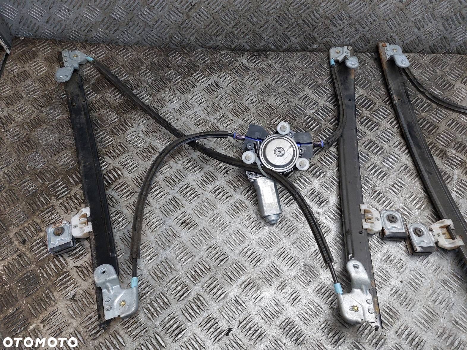 MECHANIZM PODNOŚNIK SZYBY LEWY PRAWY PRZÓD CHRYSLER GRAND VOYAGER IV - 2