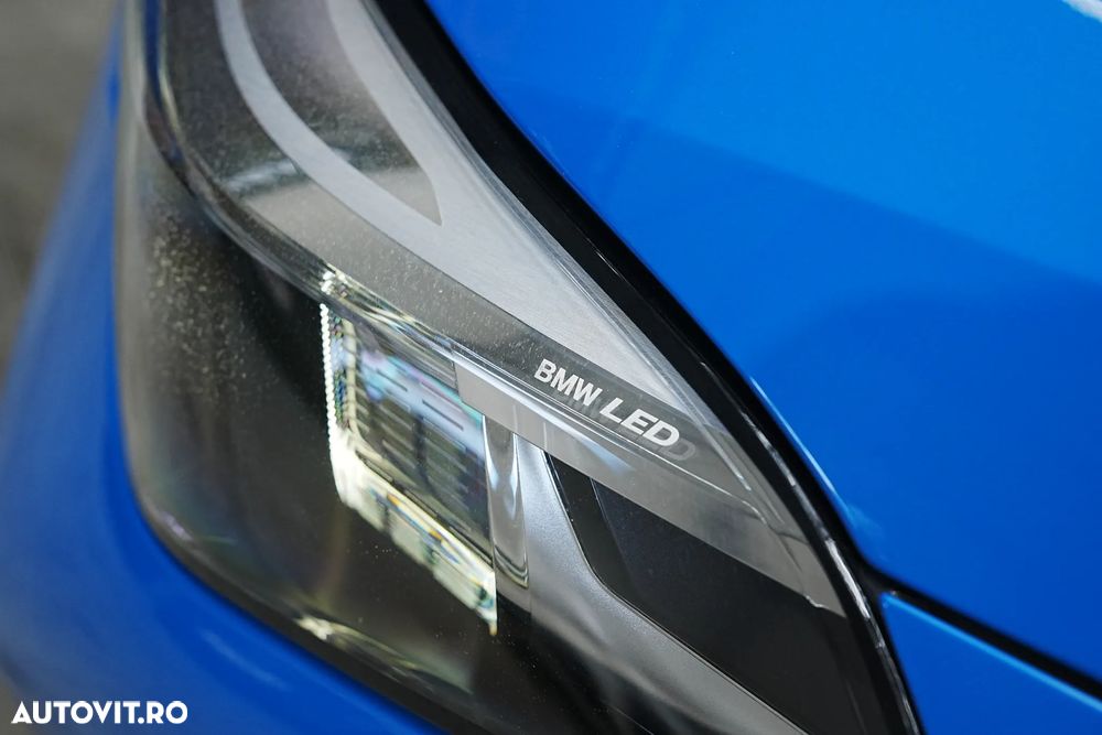 BMW Seria 2 220i Aut. M Sport - 38