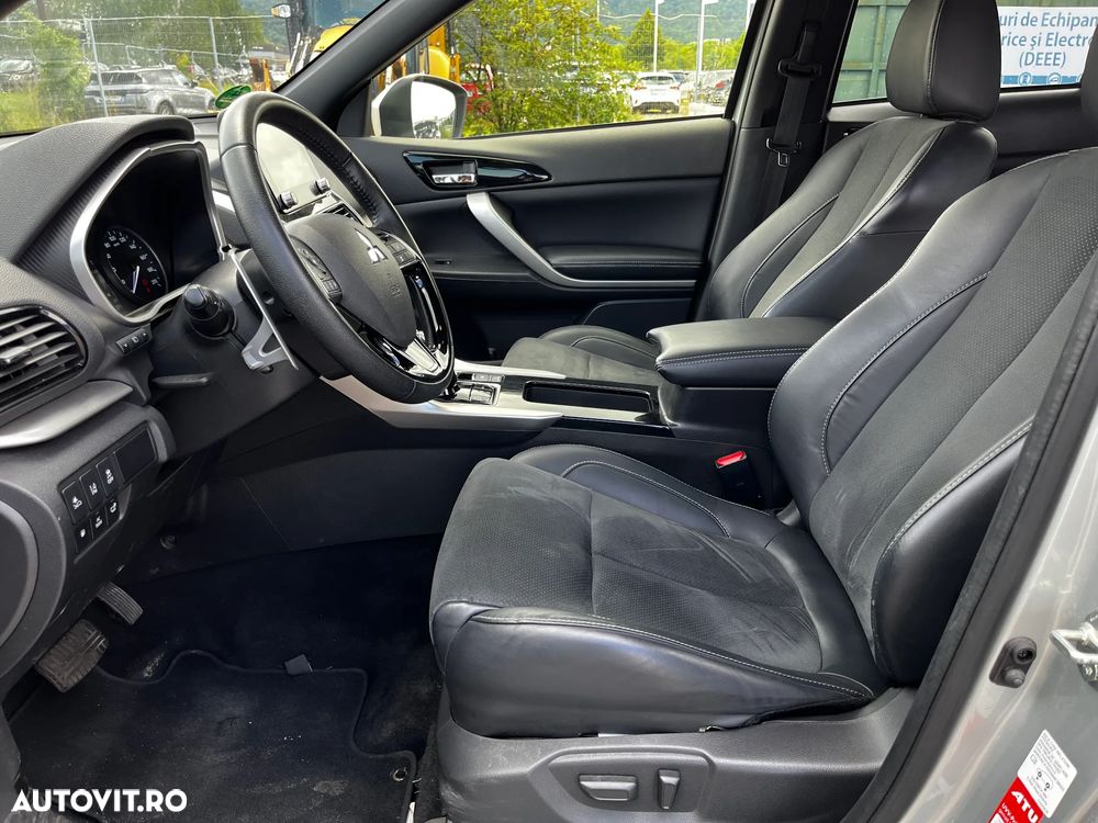 Mitsubishi Eclipse-Cross - 11