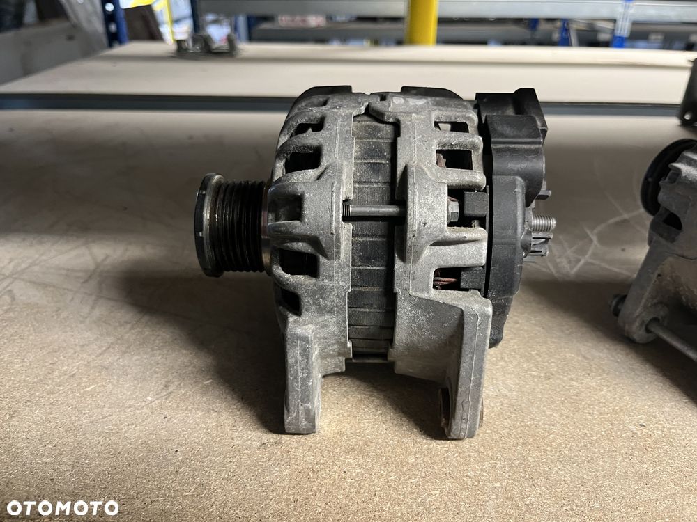 Alternator 1.2 Renault Megane IV Scenic IV Kadjar Qashqai 231008040R - 1