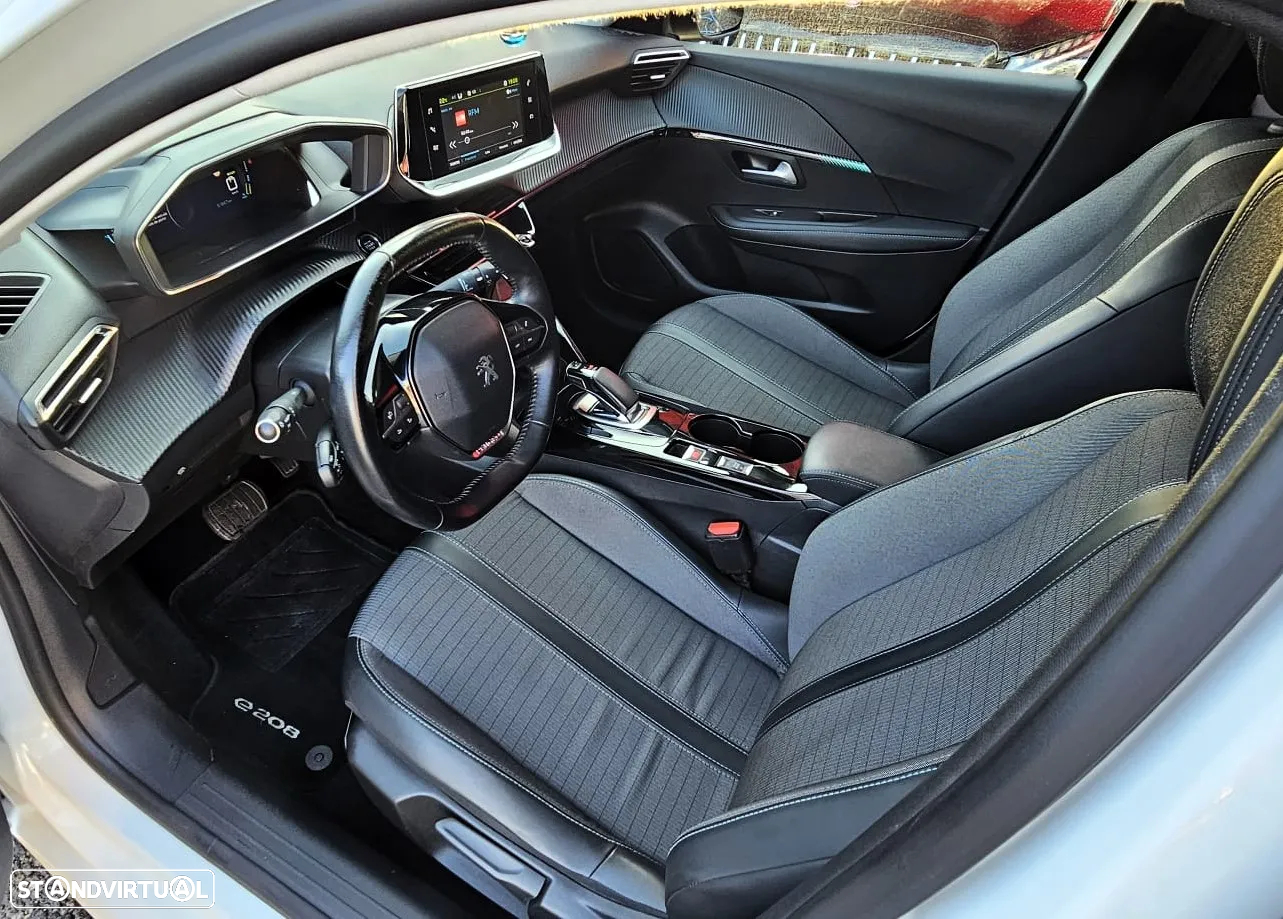 Peugeot e-208 50 kWh Allure Pack - 26