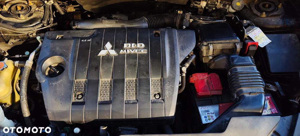 Mitsubishi ASX 1.8 DID Invite 4WD AS&G - 29