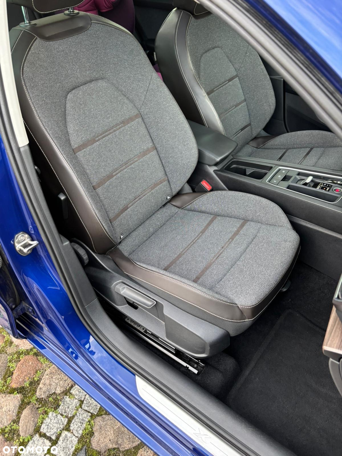 Seat Leon 2.0 TDI DPF DSG Xcellence - 27