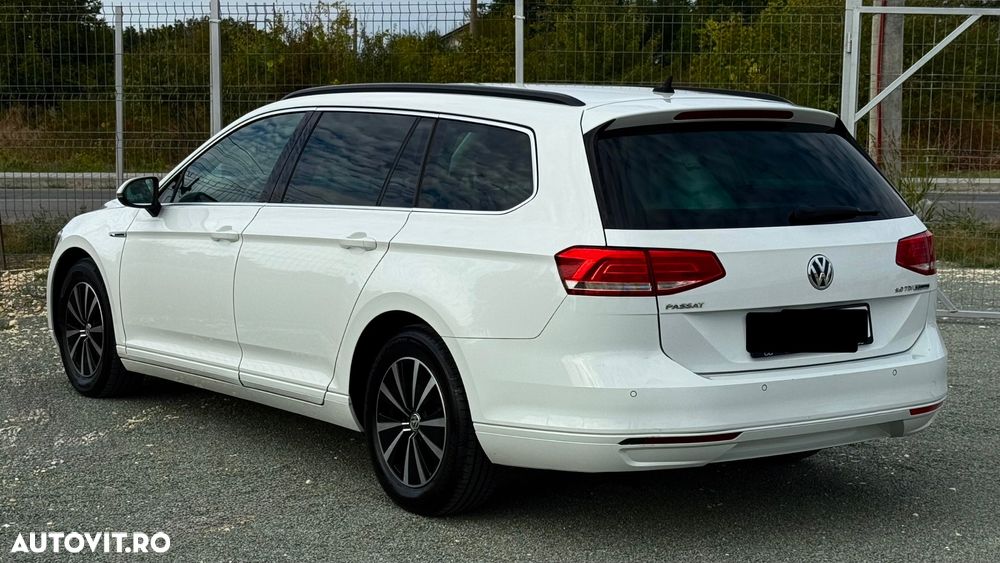 Volkswagen Passat Variant 2.0 TDI DSG (BlueMotion Technology) Comfortline - 5