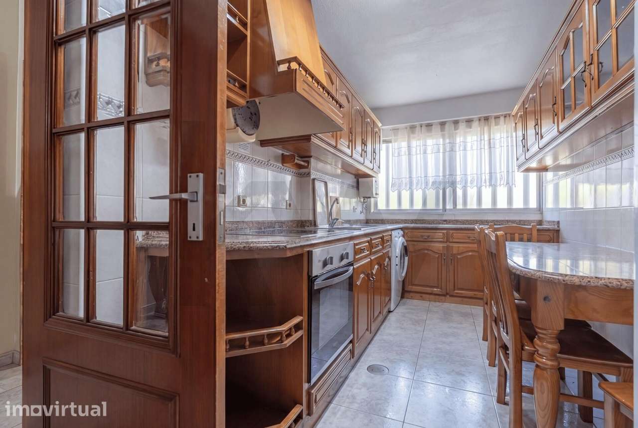 Apartamento T4 no Vale das Flores, Coimbra - Grande imagem: 5/21