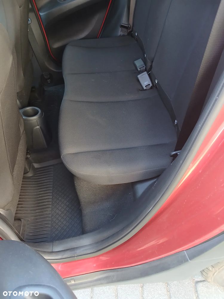 Toyota Aygo X 1.0 VVT-i Undercover - 6