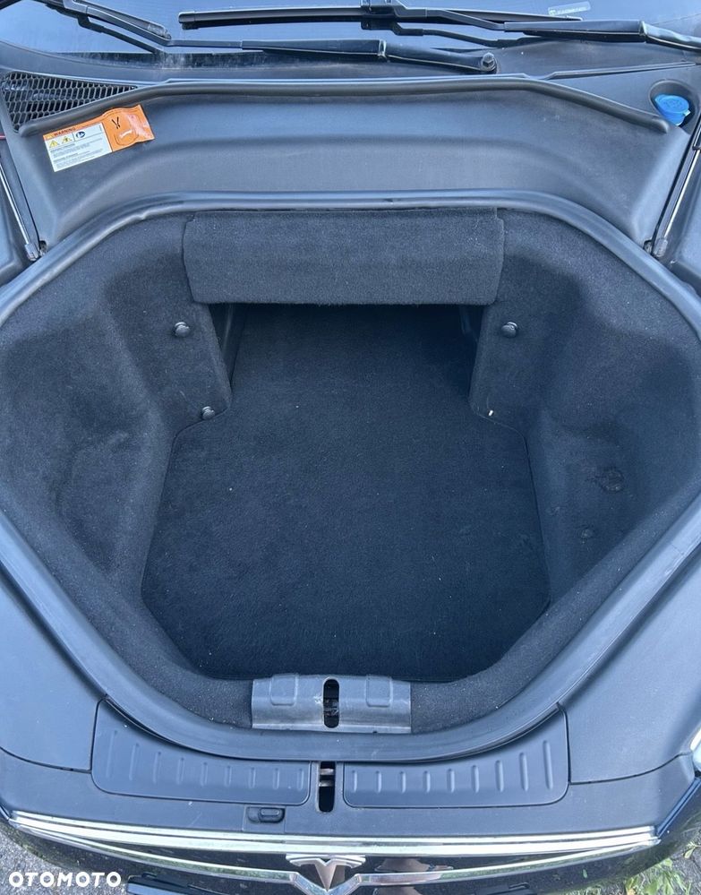 Tesla Model S Standard - 10