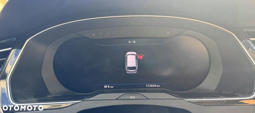 Volkswagen Passat - 12