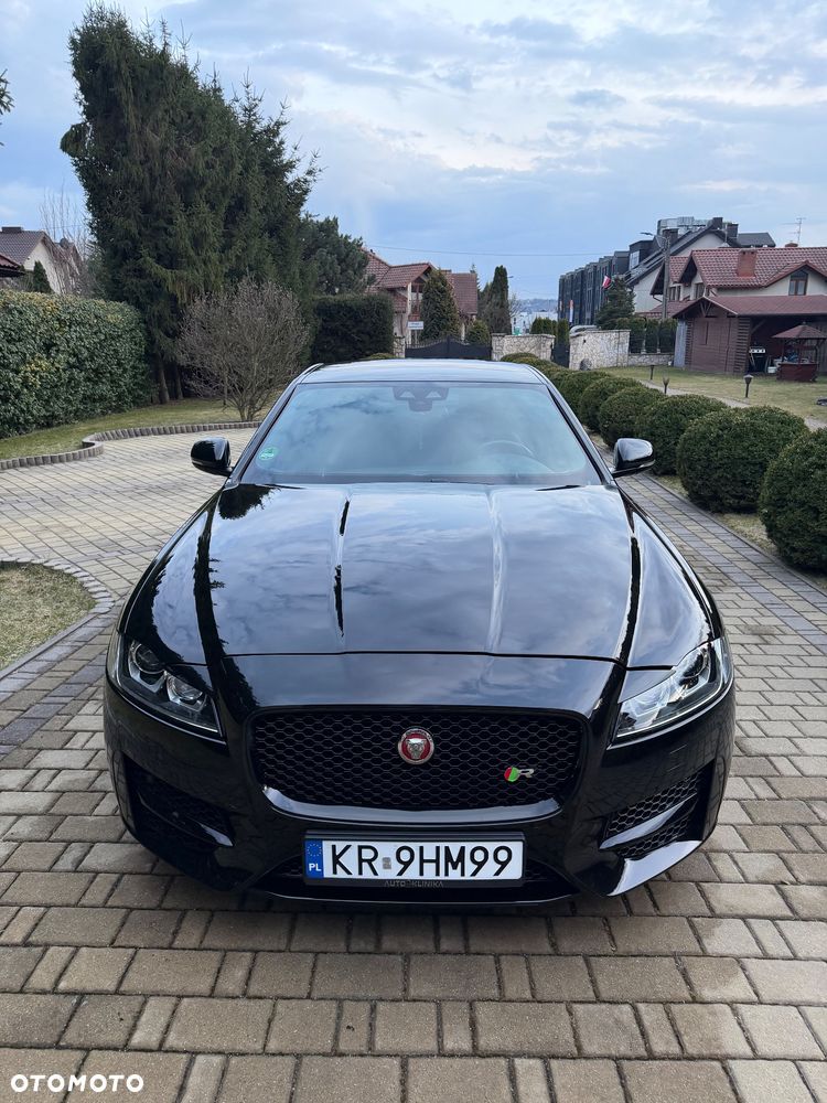 Jaguar XF 2.0 i4D AWD R-Sport - 14