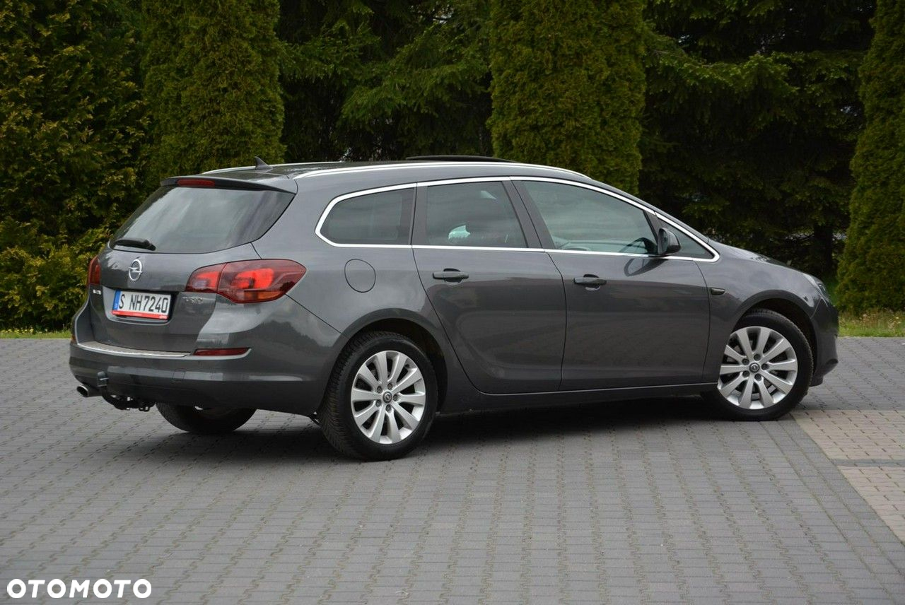 Opel Astra 1.6 Turbo Sports Tourer Innovation - 14