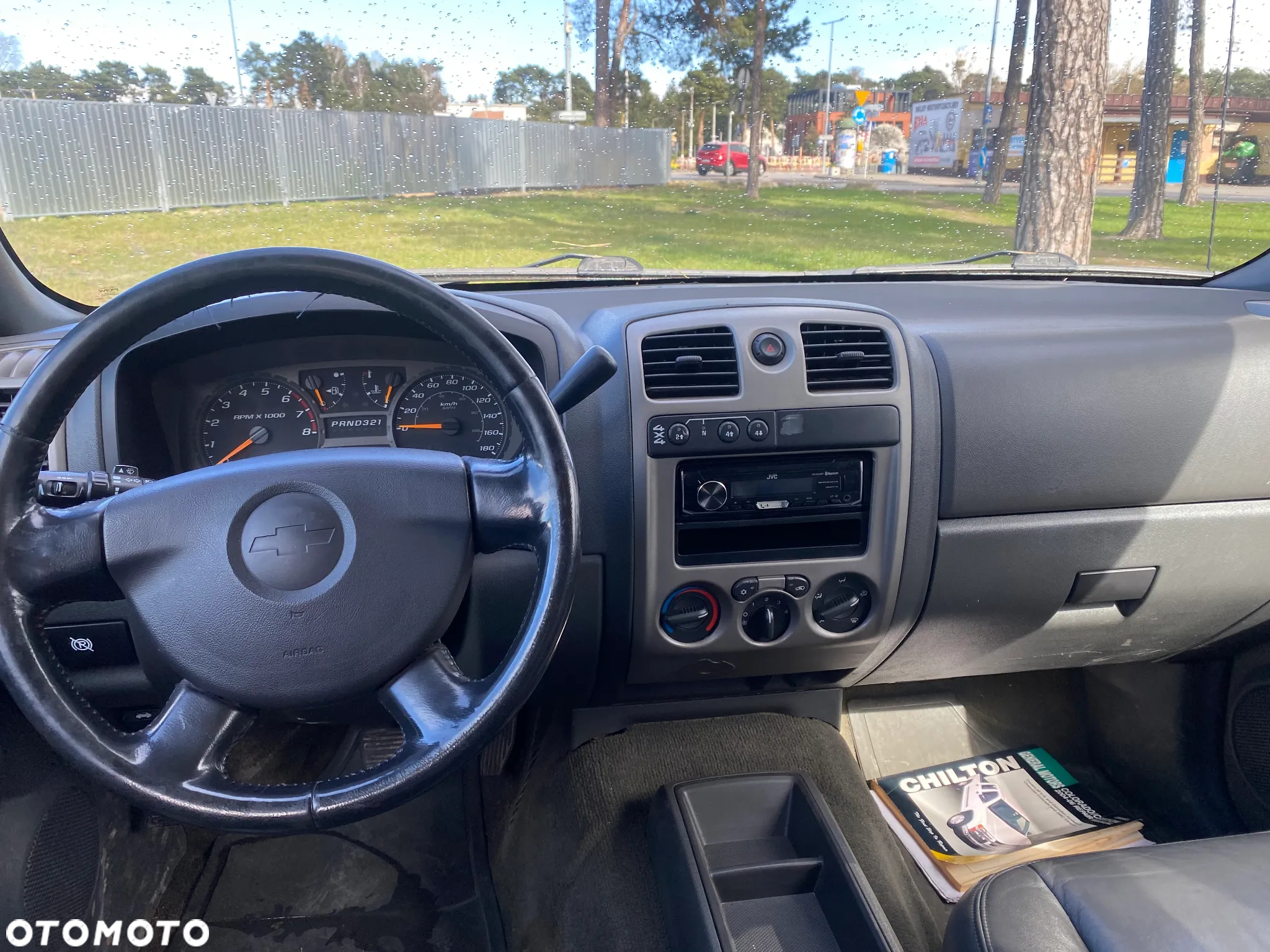 Chevrolet Colorado - 17