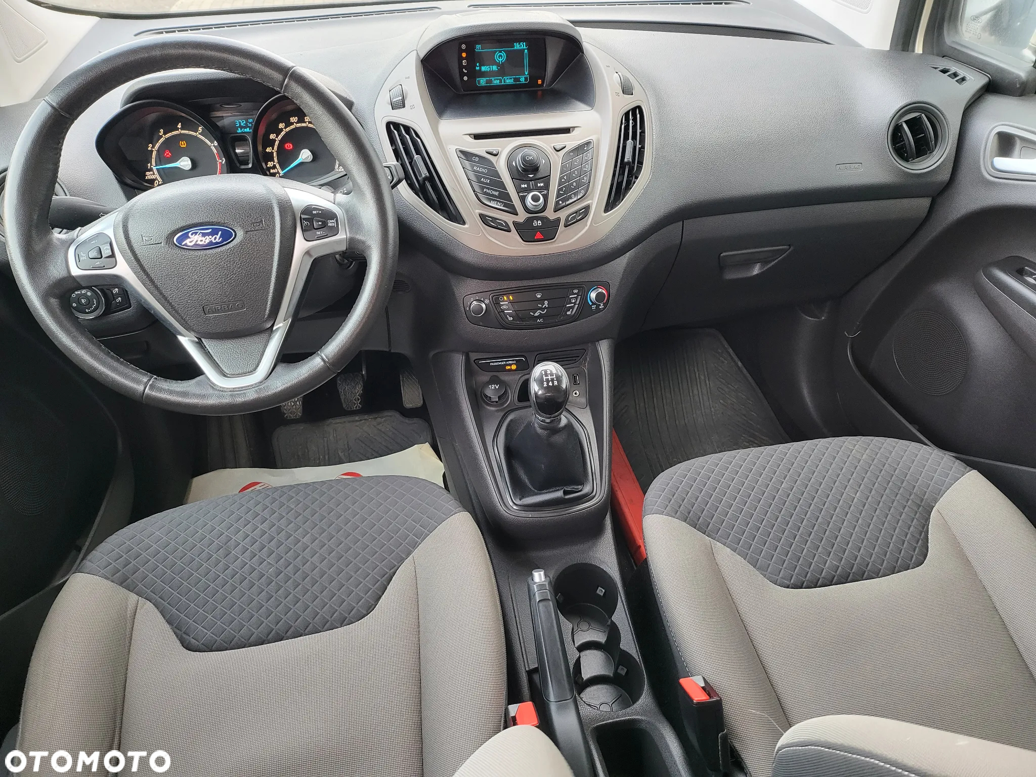 Ford Tourneo Courier 1.0 EcoBoost S&S Trend - 21