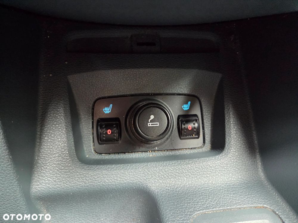 Ford Grand C-MAX 1.6 Ti-VCT Ambiente - 19