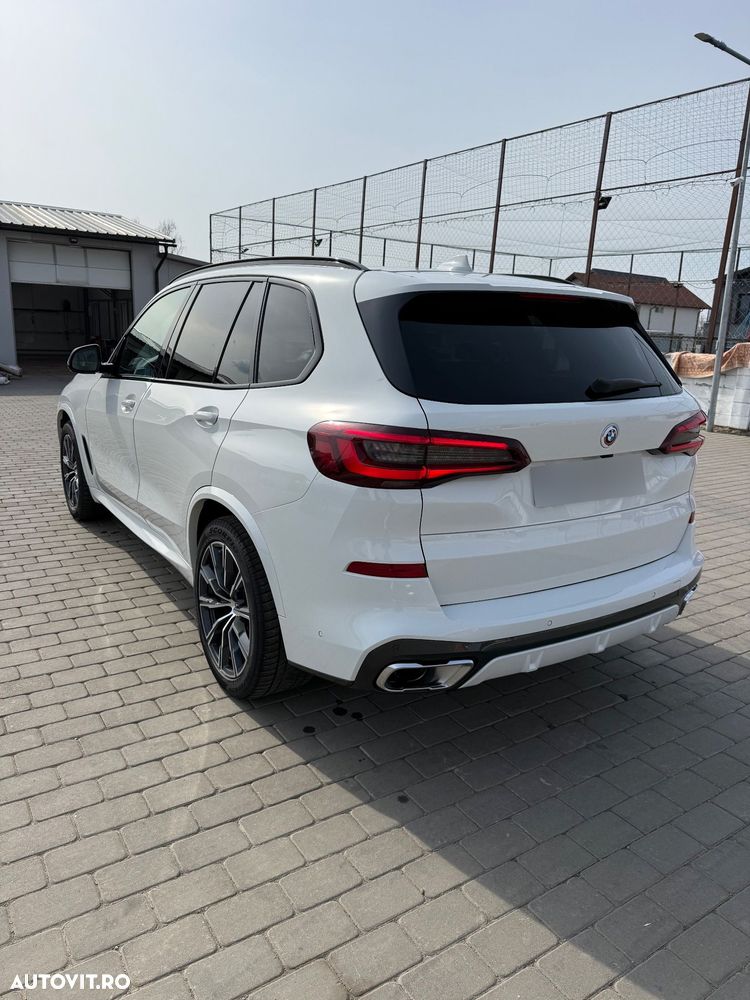 BMW X5 xDrive40i - 7