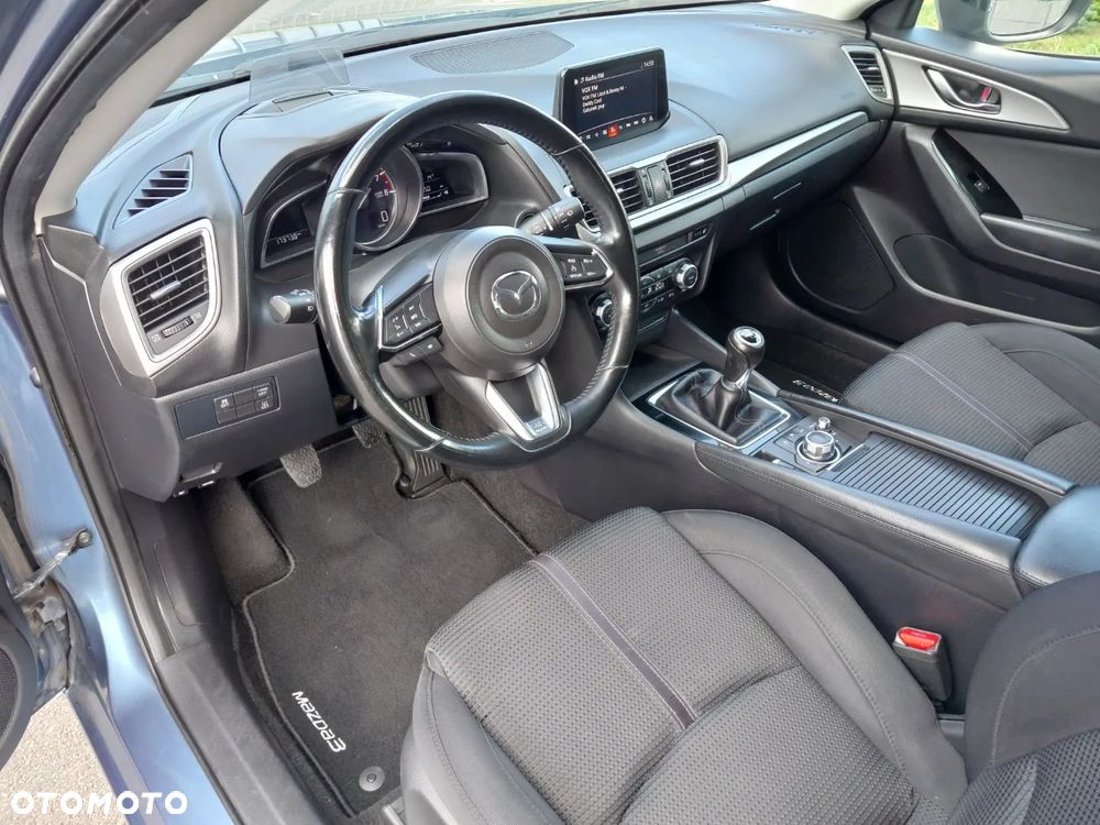Mazda 3 - 11