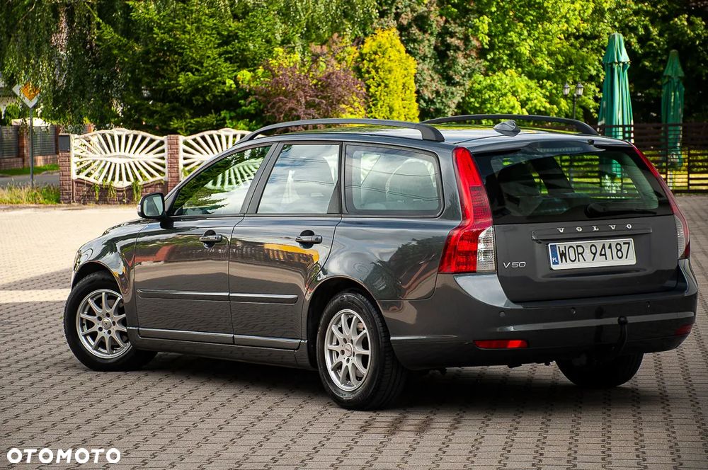 Volvo V50 1.6D DPF DRIVe Kinetic - 12
