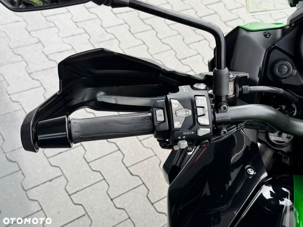 Kawasaki Versys 1000 - 20