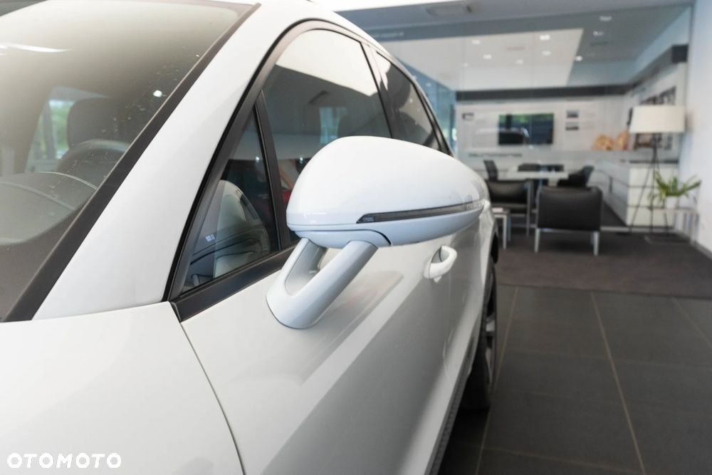 Porsche Macan Standard - 31