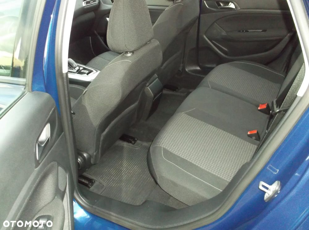 Peugeot 308 PureTech 130 GPF EAT8 Black Edition - 8